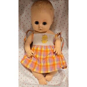 Vintage 1979 Playmates Baby Doll Drink And‎ Wet Open Close Eyes Yellow Plaid